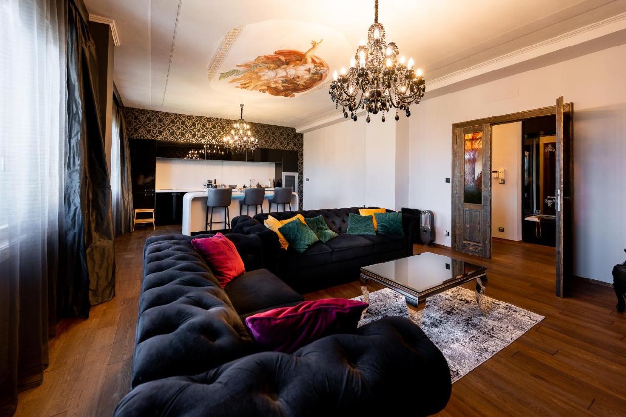 Premium Apt Kosice Center 3 Room 150M2 Hlavna Ulica Eksteriør billede