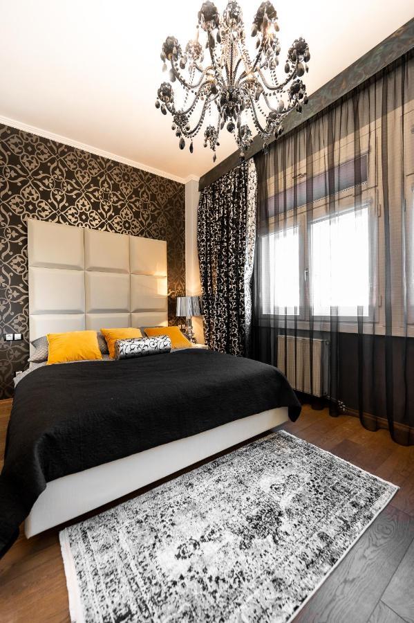 Premium Apt Kosice Center 3 Room 150M2 Hlavna Ulica Eksteriør billede