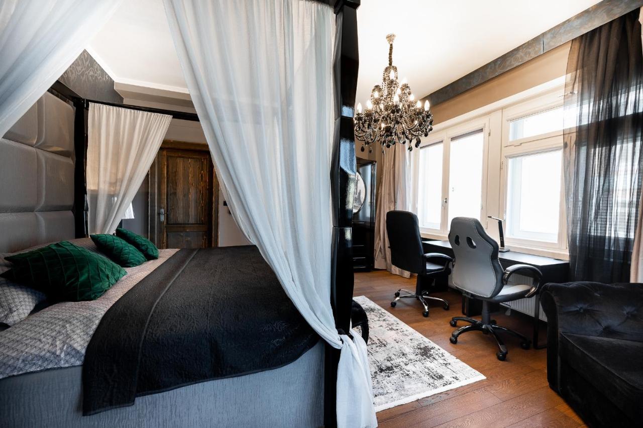 Premium Apt Kosice Center 3 Room 150M2 Hlavna Ulica Eksteriør billede